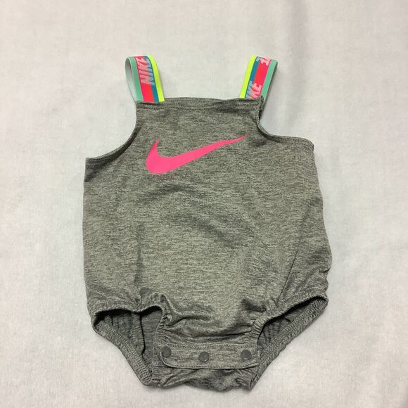 Nike‎ Dri-Fit Gray Baby Girl Bathing Suit Swimsuit Pink Swoosh Size 3 Months - Picture 1 of 9
